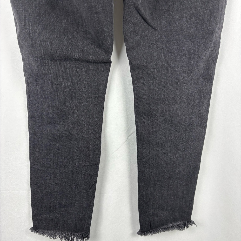 NWT GAP Women's Dark Gray Washed out Black Skinny Jeans Cropped Ankle, 32 Reg - Picture 9 of 10